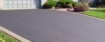 Best Driveway Border and Edging  in Le Roy, IL